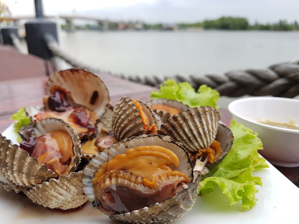 5 ร้านอาหารทะเลใกล้กรุงเทพฯ อร่อยเด็ด แซ่บซี๊ดปาก!