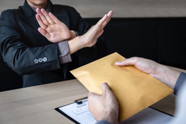 กรมขนส่งฯ เตือน ระวังมิจฉาชีพหลอกทำใบขับขี่ช่วงโควิด-19 ระบาด