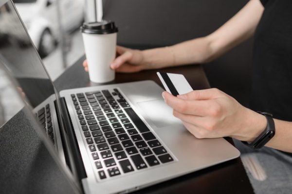 ช่วง COVID-19 ประหยัดค่าใช้จ่าย ได้อย่างไรบ้าง