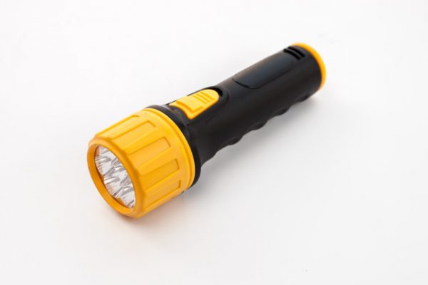 อุปกรณ์ฉุกเฉินที่ควรมีติดรถไว้ มีอะไรบ้าง