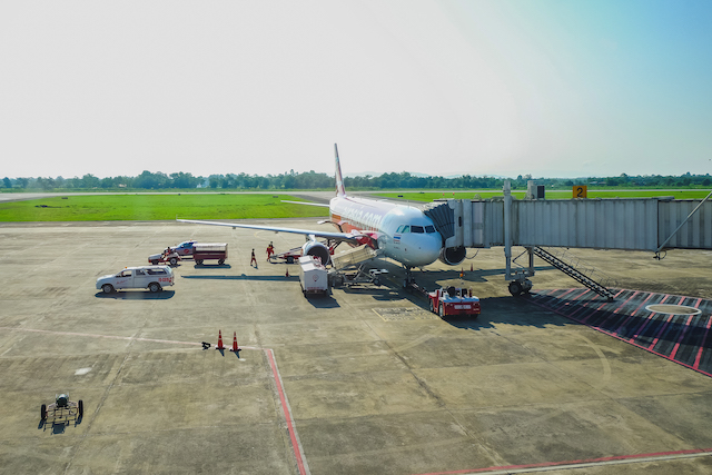 คนท้องขึ้นเครื่องบิน ต้องเตรียมตัวอย่างไรบ้าง_airasia.jpg