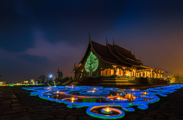 10 วัดดังทั่วไทย ที่เที่ยว ไหว้พระ ทำบุญ เสริมสิริมงคล