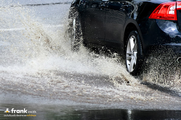 น้ำท่วม รถติด ทำให้รถพังเร็วกว่าที่คิด!!