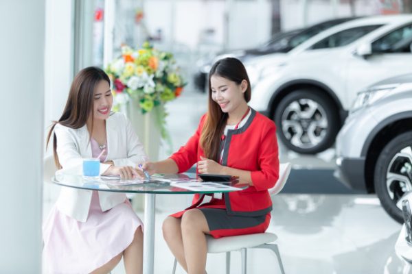 พ.ร.บ.รถยนต์ และ ป้ายภาษี สิ่งจำเป็นที่รถทุกคันต้องมี