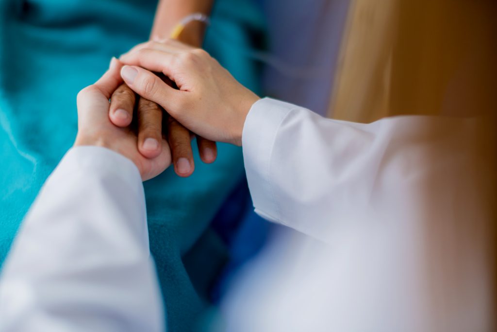 ประกันโรคมะเร็ง Easy E-CANCER ของ เอฟดับบลิวดี ดีไหม.jpg