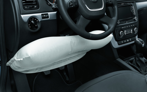 ถุงลมนิรภัยสำคัญยังไง มีระบบการทำงานอย่างไร