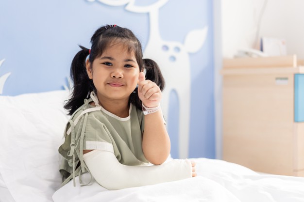 ประกันอุบัติเหตุ เมืองไทย อุ่นใจวัยซน ไม่ต้องสำรองจ่าย