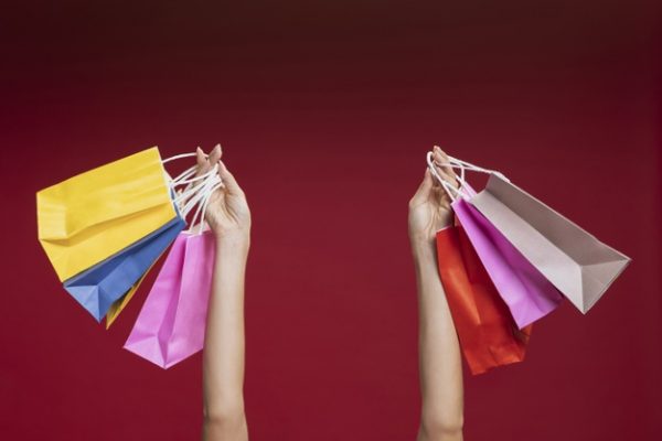 บัตรเครดิต ยูโอบี เลดี้ มั่นใจทุกการใช้จ่าย พร้อมสิทธิพิเศษมากมาย