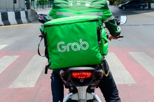 ประกันมอเตอร์ไซค์ สำหรับ Delivery, Grab Food, foodpanda เบี้ยถูกเพียง 2,999 บาท/ปี