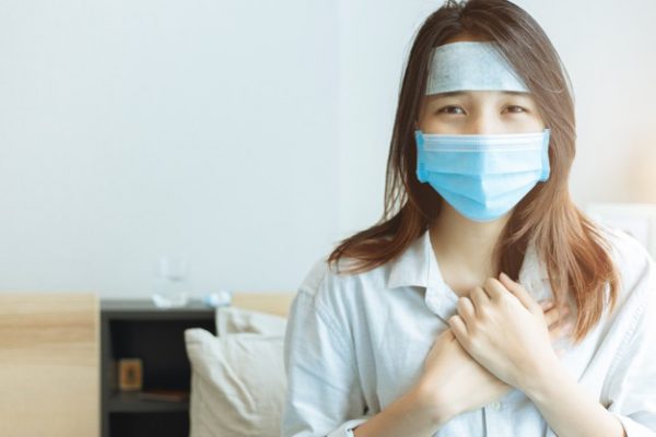 เช็กอาการหลังฉีดวัคซีนโควิด-19 แบบไหนแพ้หรือแค่ผลข้างเคียง