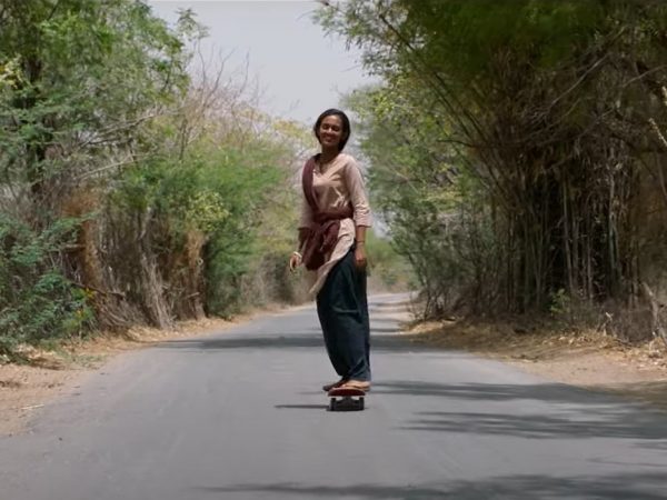 ปล่อยใจ ไถสเก็ตไปตามฝัน กับหนังสร้างแรงบันดาลใจ ”Skater Girl”