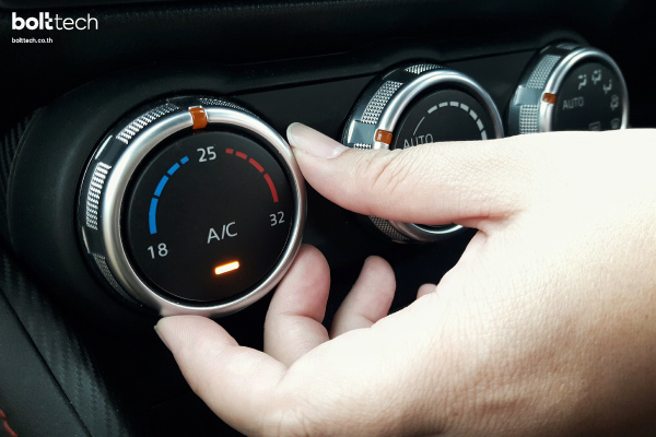 รู้หรือไม่? น้ำยาแอร์รถ ควรเปลี่ยนตอนไหน 