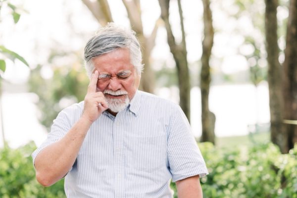 รู้จักโรคมะเร็งสมอง มีอาการแบบไหนที่ต้องระวัง