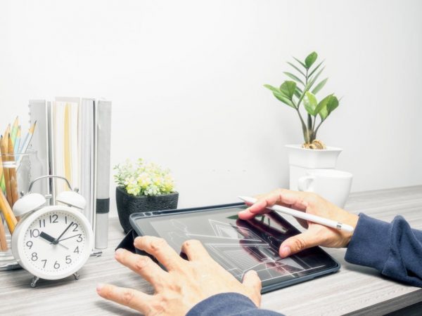 5 ไอเทมเสริมดวงการงาน สำหรับชาวออฟฟิศ พร้อมแนะเทคนิคช้อปออนไลน์ด้วยบัตรเครดิตให้คุ้มสุดๆ